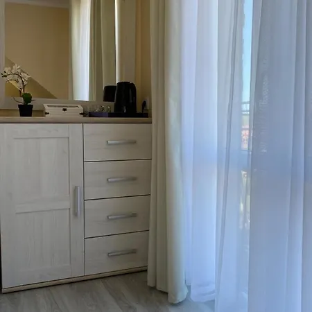 Goscinne Nad Zalewem Swim * Międzywodzie