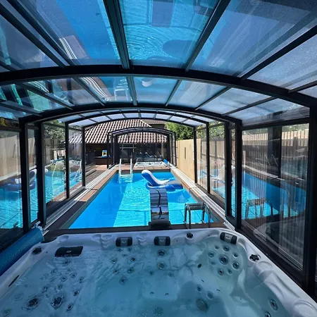 Nad Zalewem Swim Privat bolig